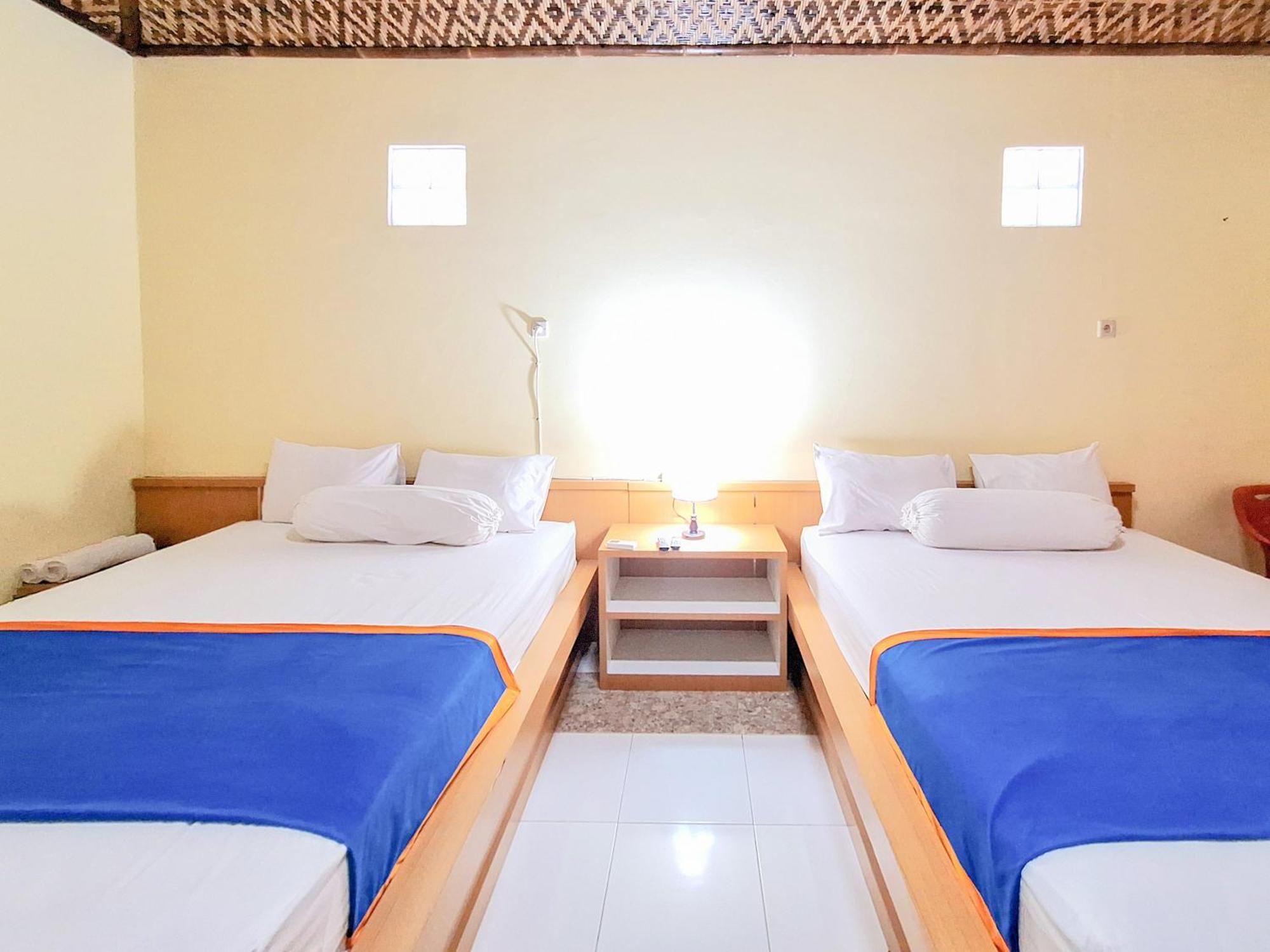 Hotel Family Syariah 1 Parangtritis Redpartner Exterior photo