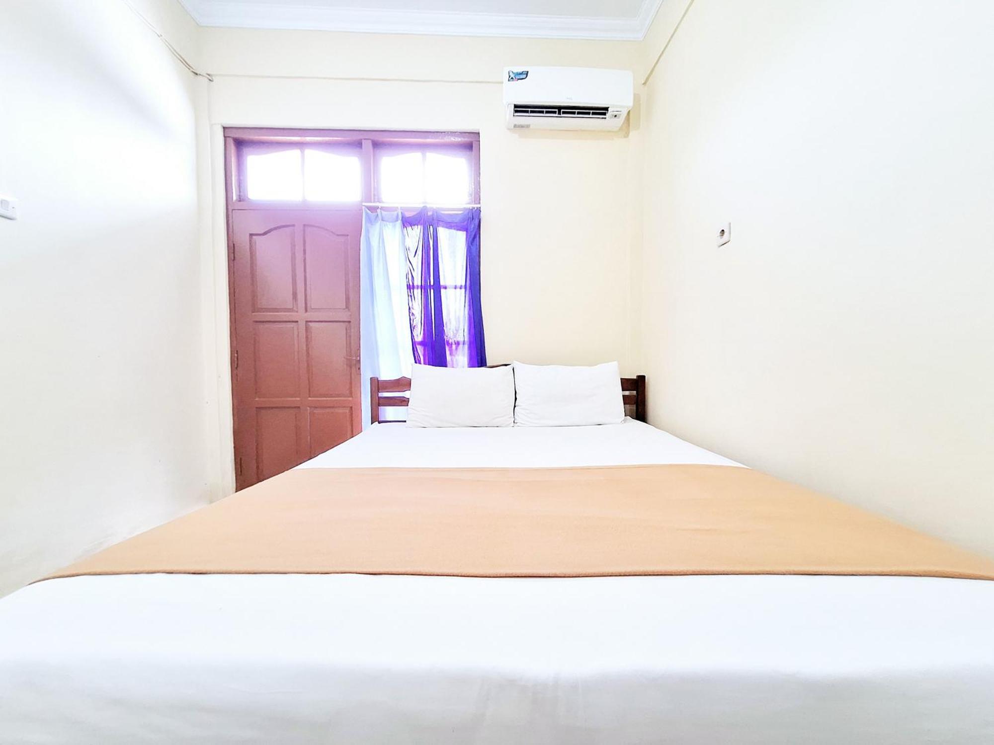 Hotel Family Syariah 1 Parangtritis Redpartner Exterior photo