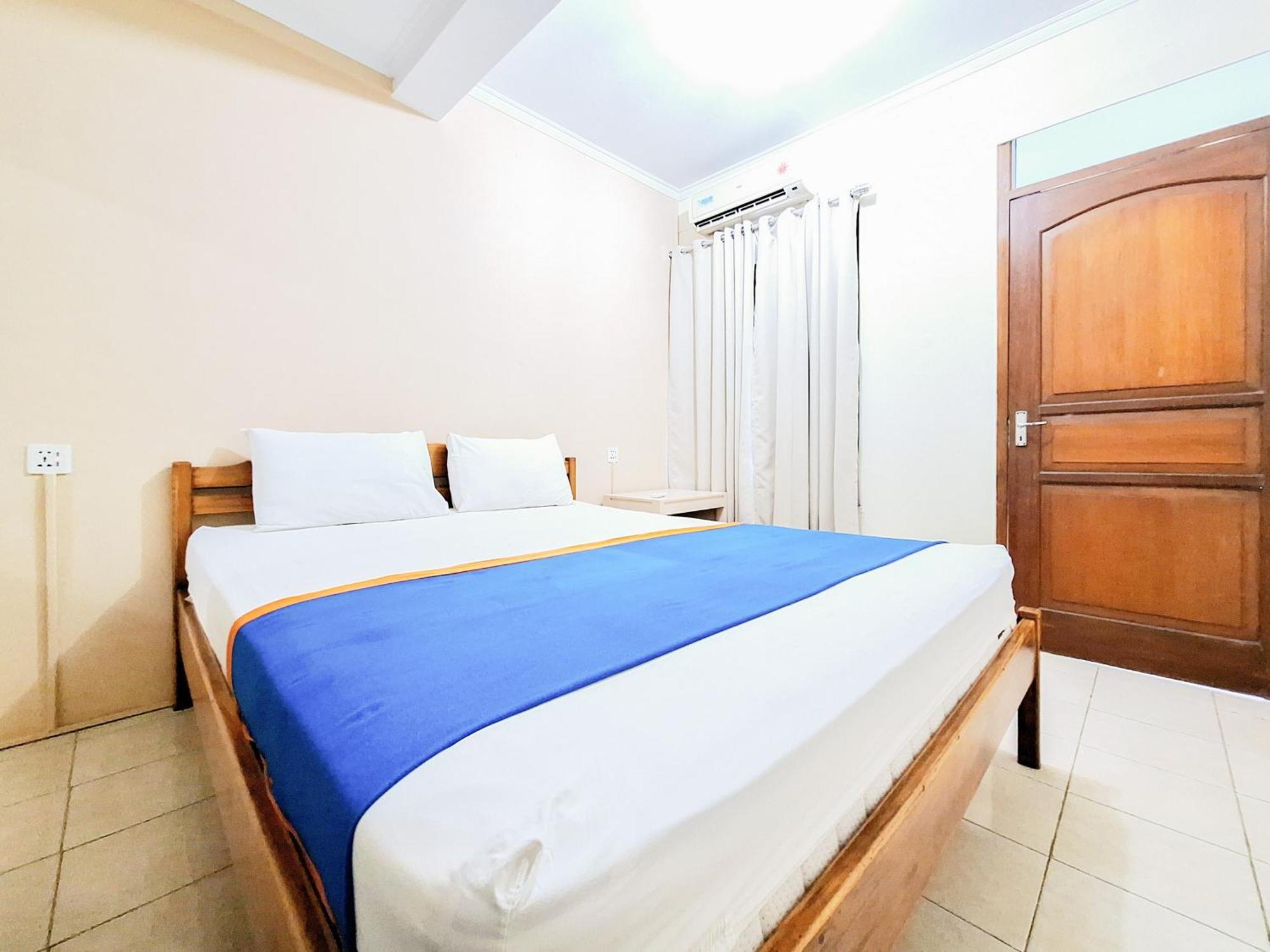 Hotel Family Syariah 1 Parangtritis Redpartner Exterior photo